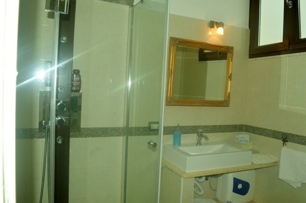 Victoria Bed & Breakfast Cagliari Eksteriør billede